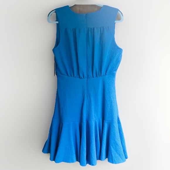 Taylor Women's Sleeveless V-Neck Shirred Sheath Dress Size 14 - Picture 5 of 16